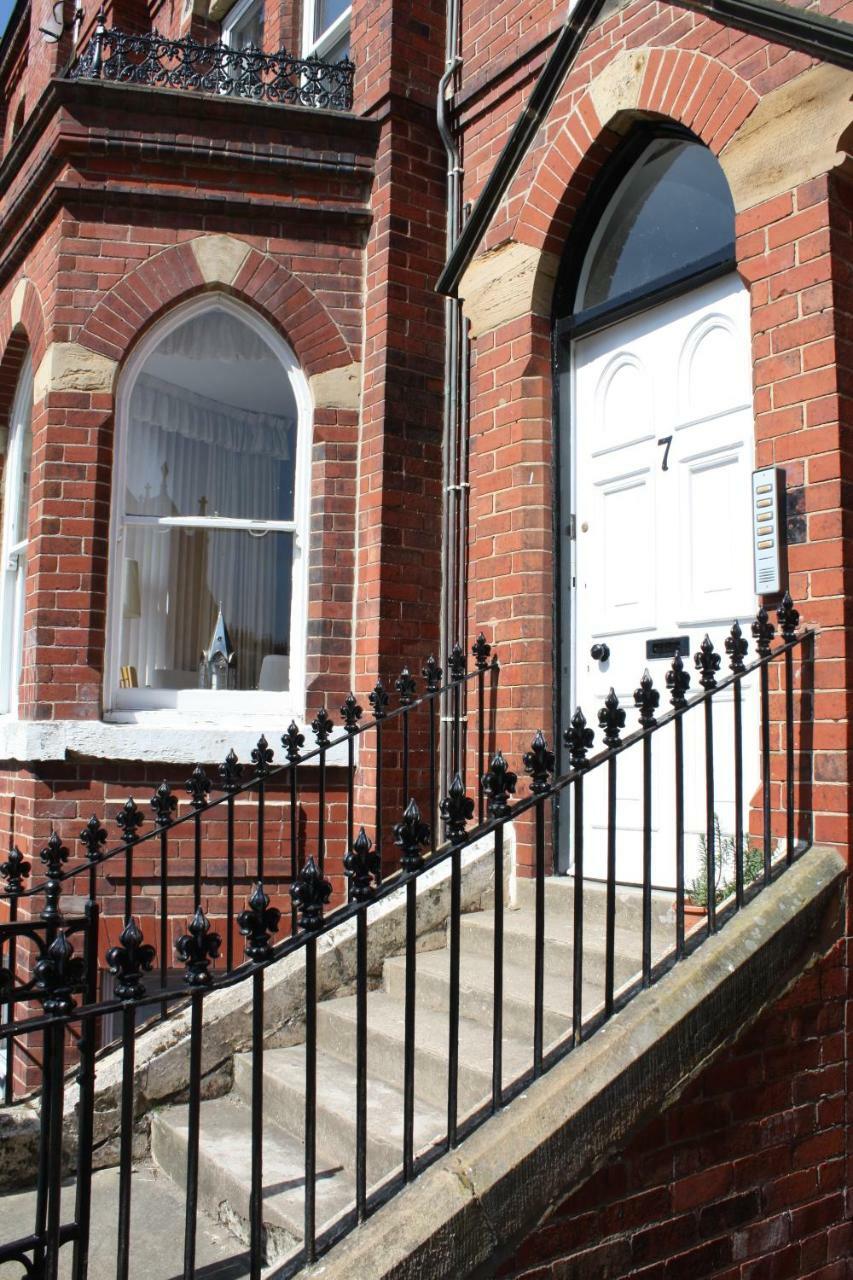 No3 By The Sea Apartment Whitby Esterno foto